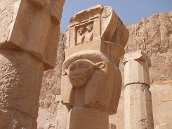 aegypten2010_20_Hatschepsut-Tempel09